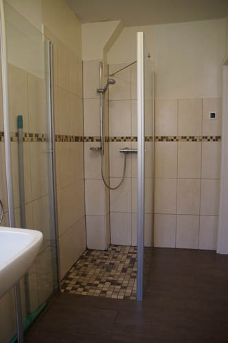 Ferienwohnung Peerstall Dusche