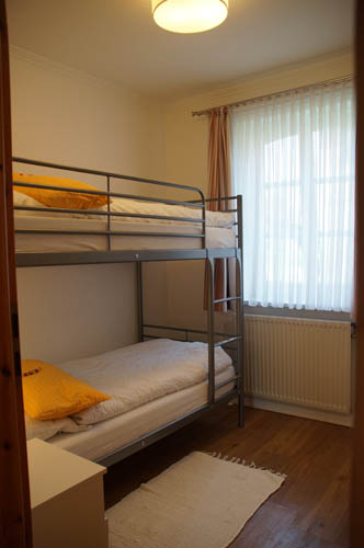 Ferienwohnung Peerstall Kinderzimmer mit Doppelstockbett