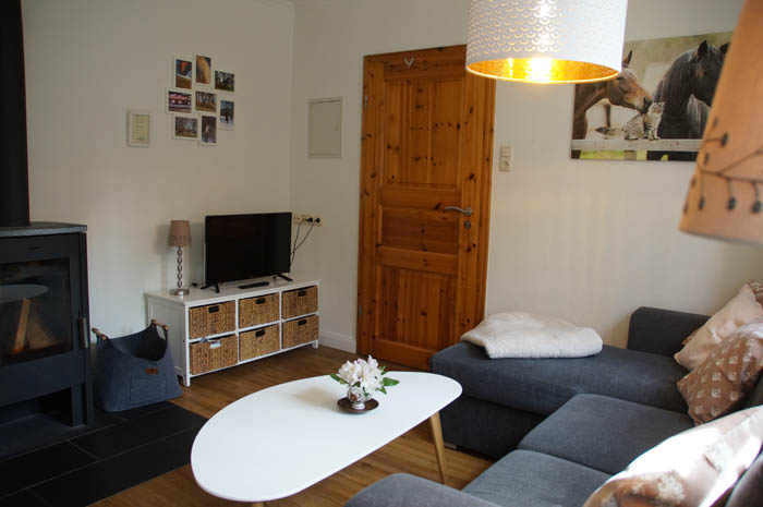 Ferienwohnung Peerstall Wohnbereich