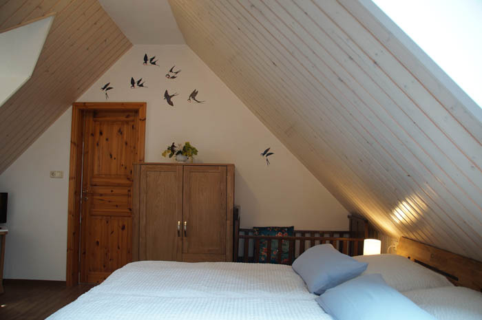 Doppelzimmer Zwei Babybett