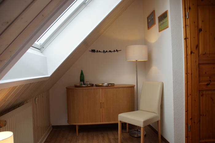 Doppelzimmer Zwei Leseecke mit Blick in die Eichen