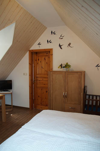 Doppelzimmer Zwei Weg zum Badezimmer